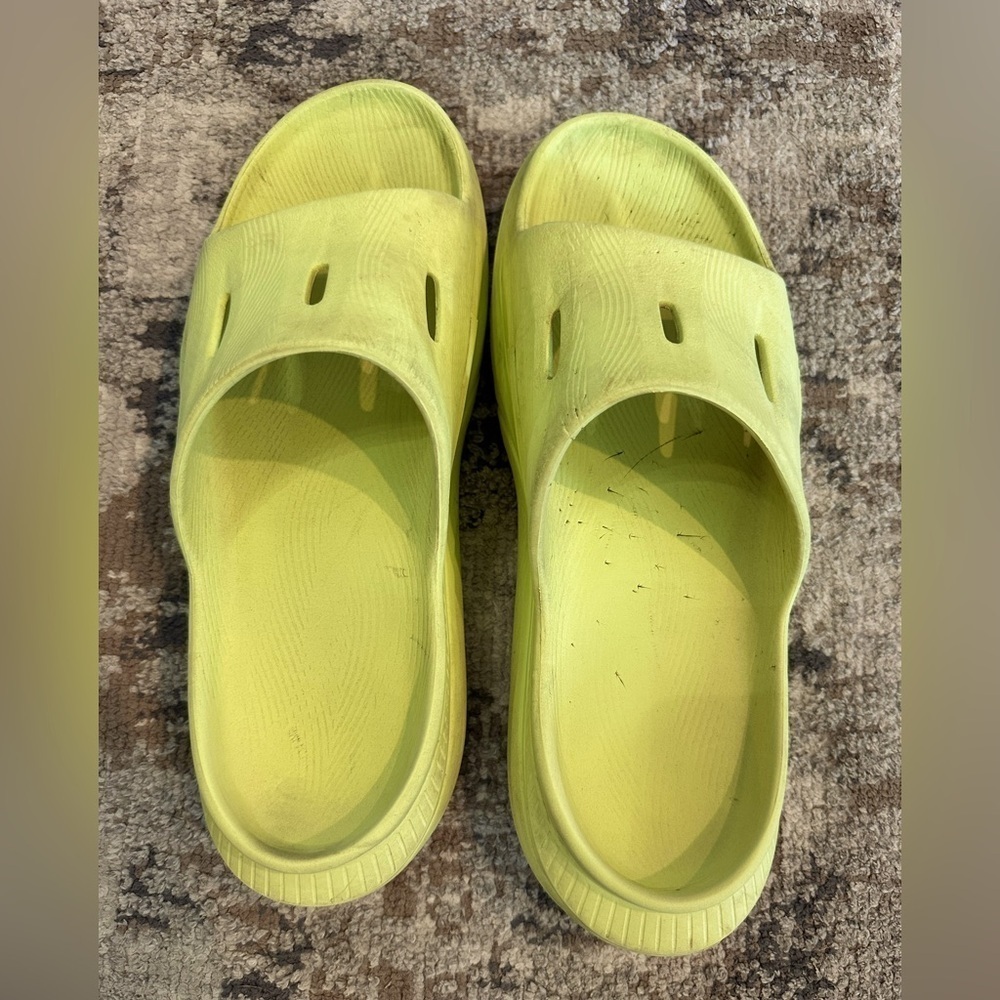 HOKA ORA 3 RECOVERY SLIDES
 Color is Honeydew men’s 10 or Women’s 12